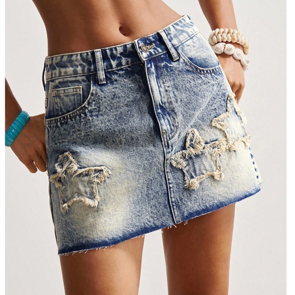 Dresses & Skirts - Mineral Wash Star Patch Raw hem Denim Jean Mini Skirt